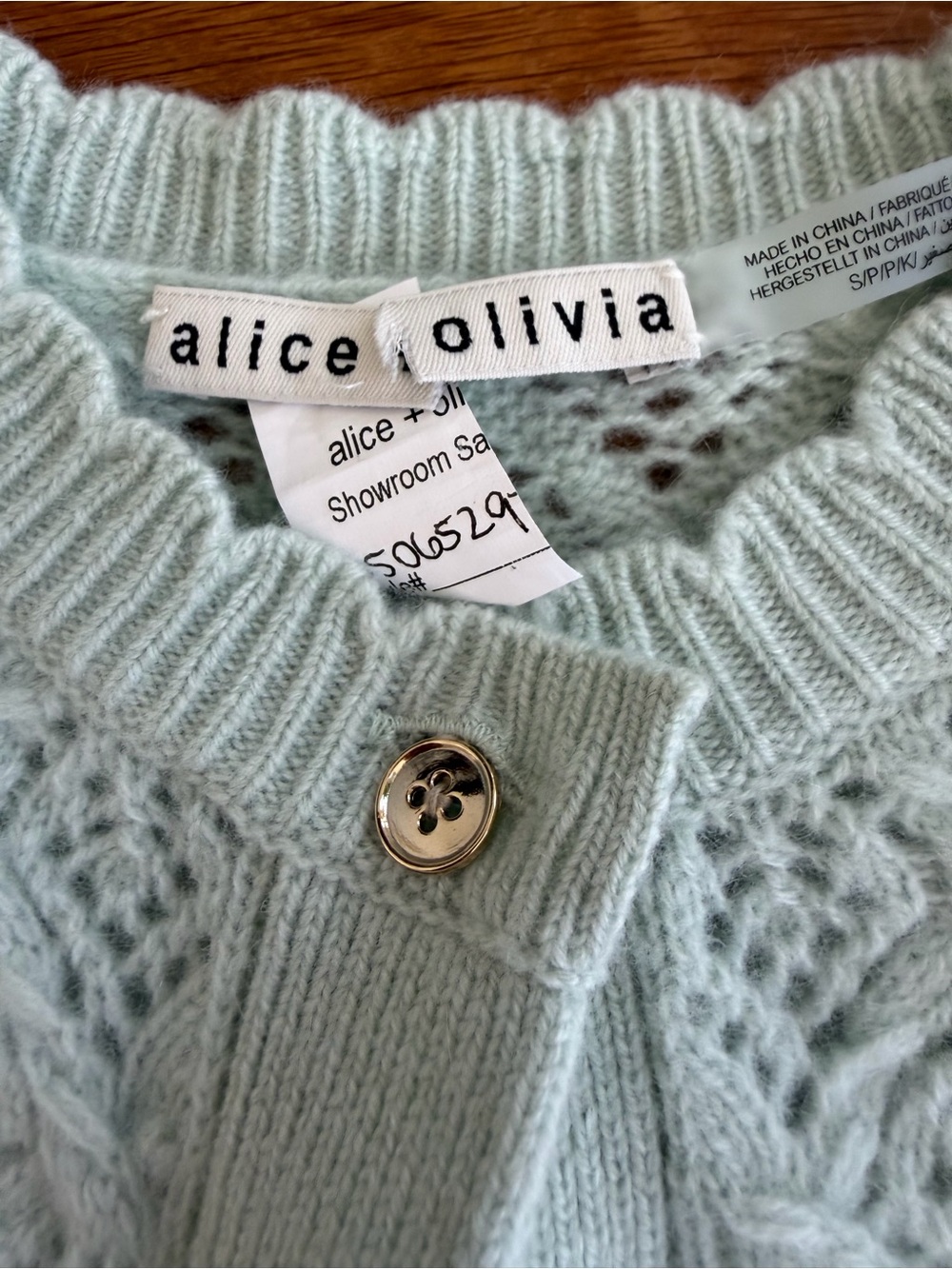 ALICE + OLIVIA
Cashmere Doris Cardigan - Picture 5 of 6